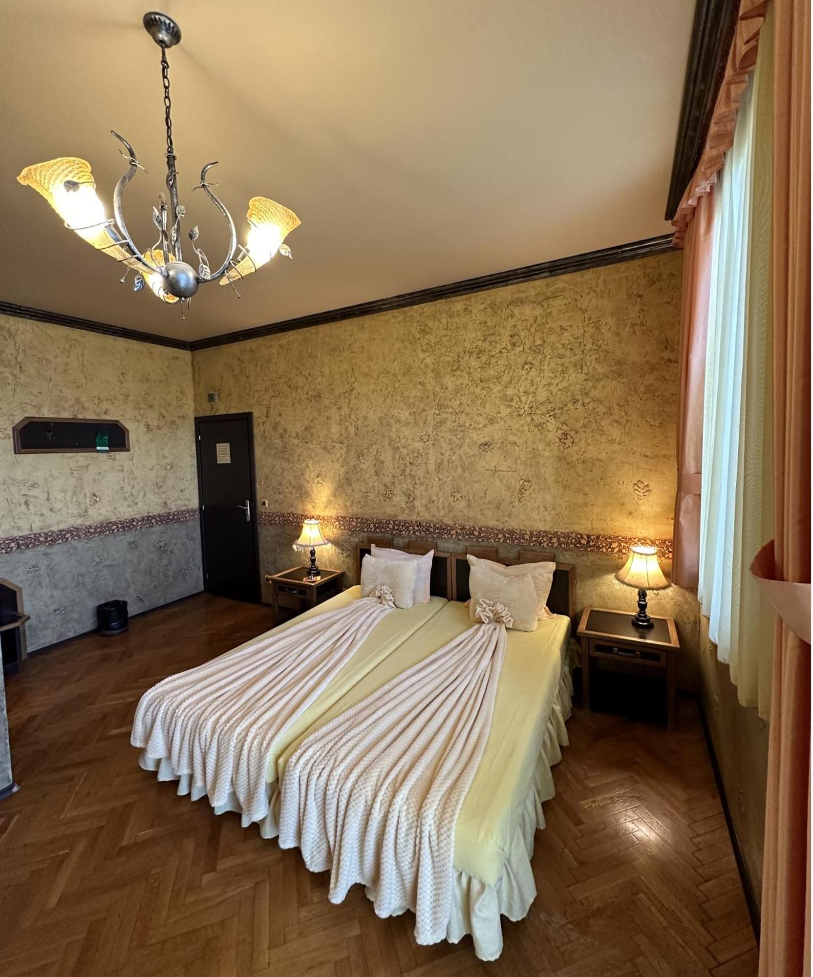 Guesthouse Petra Veliko Tarnovo Ngoại thất bức ảnh