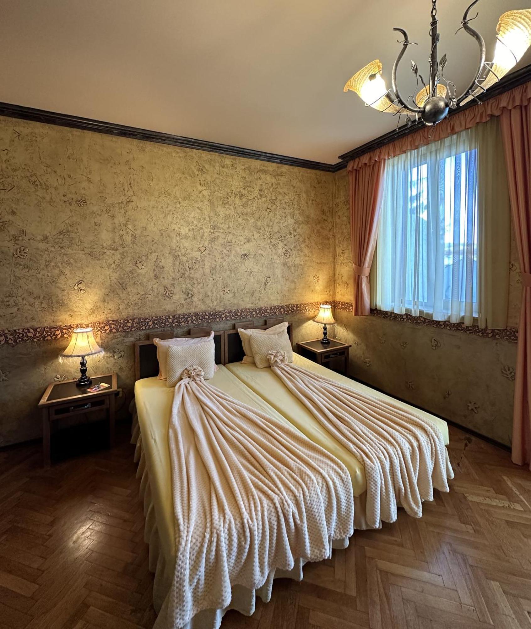 Guesthouse Petra Veliko Tarnovo Ngoại thất bức ảnh