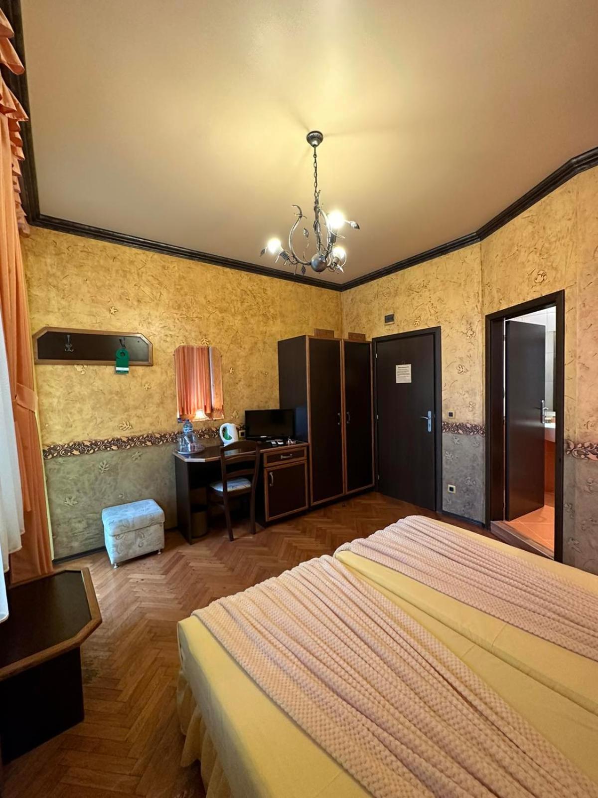Guesthouse Petra Veliko Tarnovo Ngoại thất bức ảnh